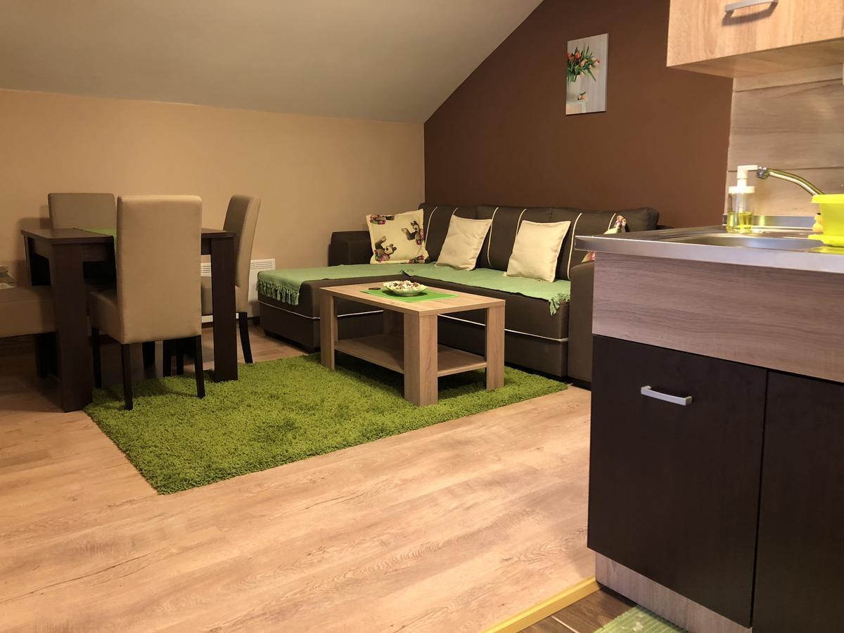 Aparthotel Mistik 2*